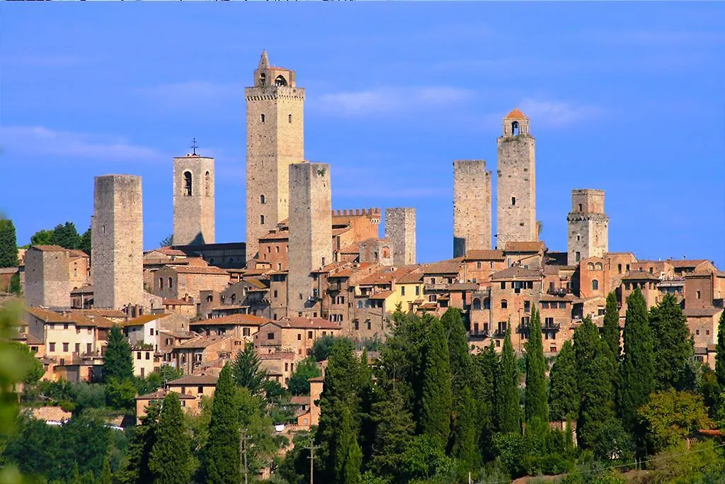 Farm stay Tenuta Il Pino Capannoli Italy